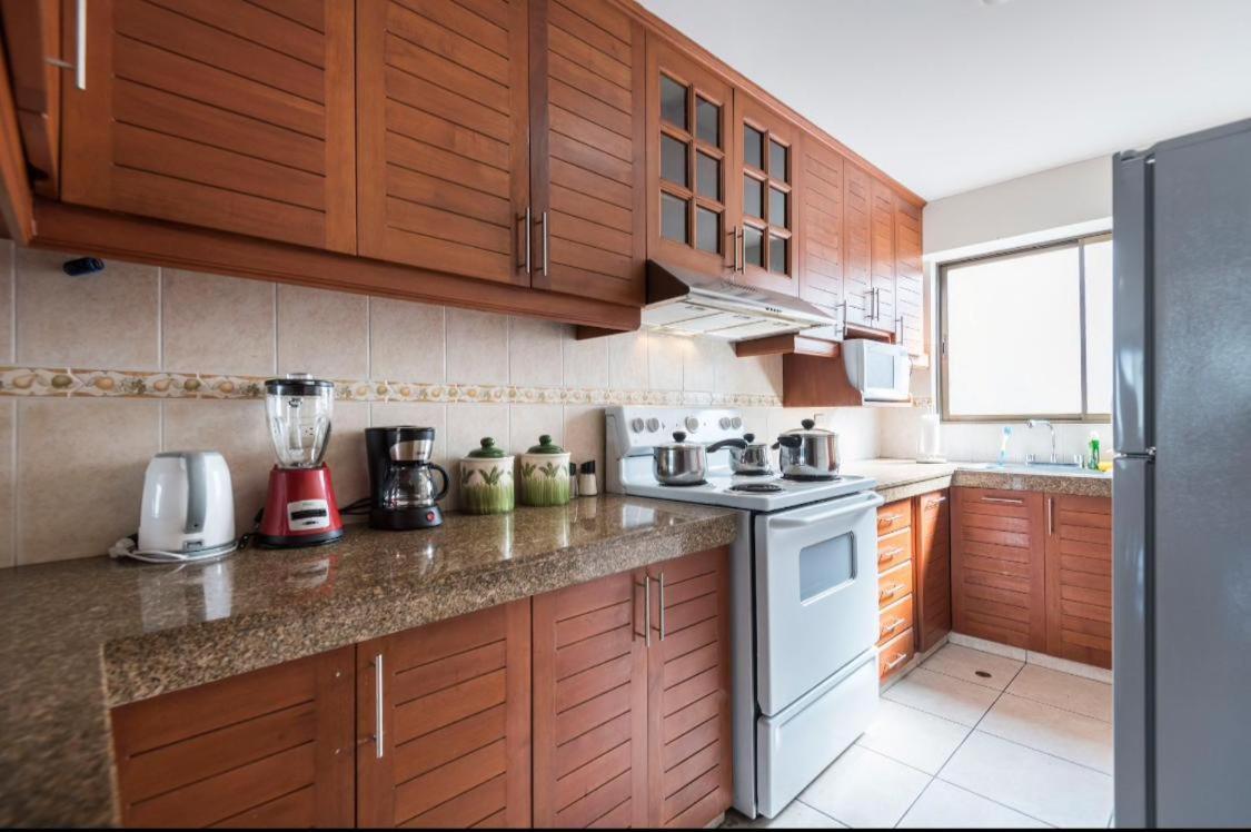 New Apartment In Miraflores! Larcomar Area! Λίμα Εξωτερικό φωτογραφία
